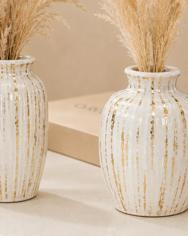Small Oval Vases – White & Gold